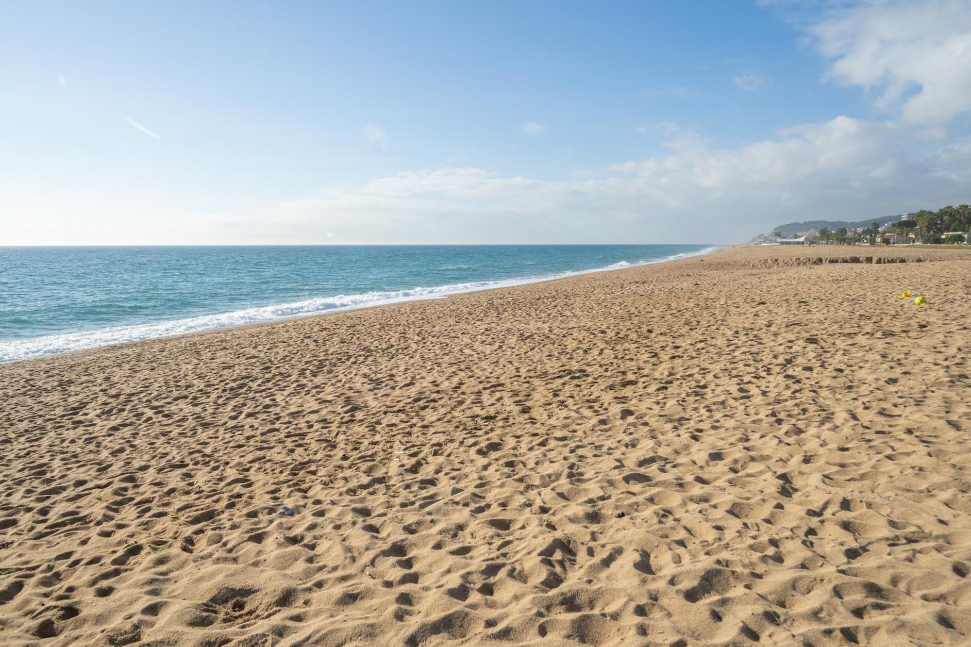 Homeholidaysrentals Atico Ocean ピネダ・デ・マール エクステリア 写真